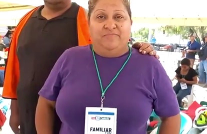 Las 10 vidas atrapadas en el pozo de Coahuila, México Lucía Rodríguez, la madre del minero Ramiro Torres Rodríguez, en una captura de pantalla del video viral.