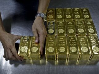El oro se consolida mientras los operadores esperan datos de inflación en EEUU