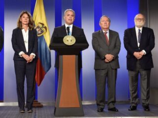 El nuevo gobierno colombiano debe ser cauteloso con las reformas: líder empresarial