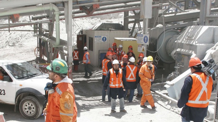 "40 horas": Consejo Minero presenta propuesta consensuada con trabajadores para no afectar continuidad operacional