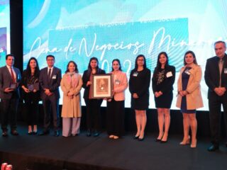 Industriales de Antofagasta reconocen a Chuquicamata por su Aporte Tecnológico de Analítica Avanzada