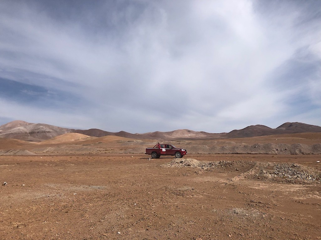 Honey Badger Silver en vías de adquirir el 100% del proyecto de plata y oro Cachinal en Chile