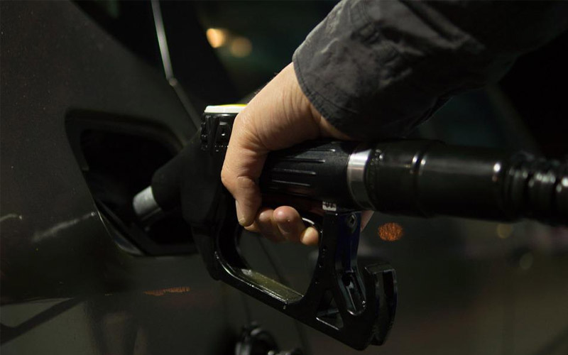 Los precios de la gasolina en Estados Unidos caen por 10ª semana consecutiva