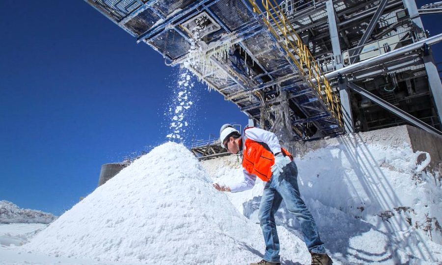 SQM espera una fuerte demanda de litio a pesar de las presiones de los precios