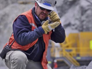 Trabajar en AngloAmerican en Chile, principios y valores de una empresa de Clase Mundial