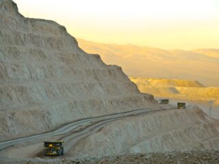 Gobierno inicia trabajo para crear plan sectorial ante eventuales emergencias geológicas y mineras