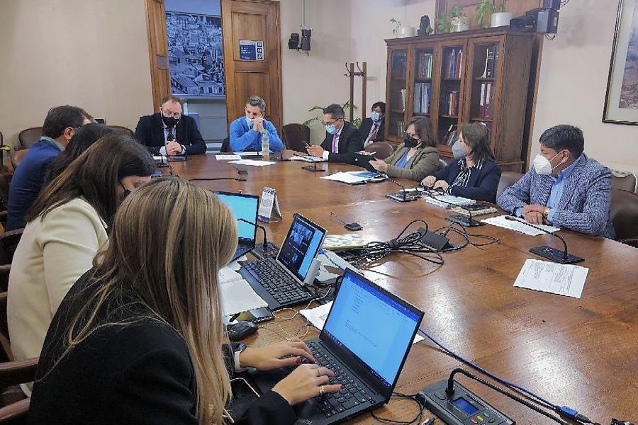 Comisión de Minería aprueba en general proyecto que permitirá a Codelco fundir en instalaciones distintas a Ventanas