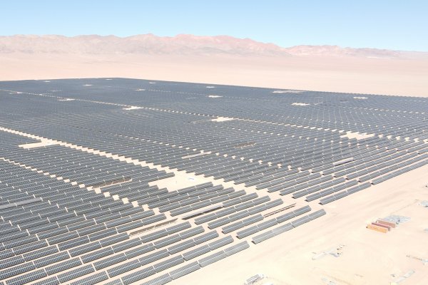 Enel Green Power Chile recibe autorización para iniciar operaciones del parque fotovoltaico Sol de Lila