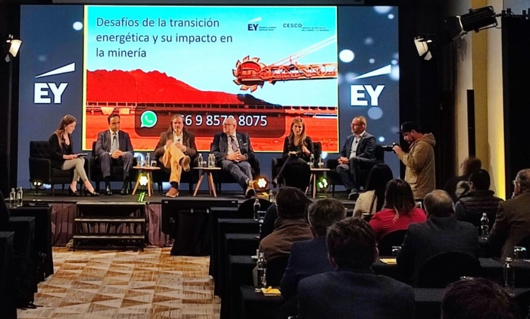 Cobre y litio juegan un rol clave EY junto con expertos resaltaron el potencial de Chile para la transición energética