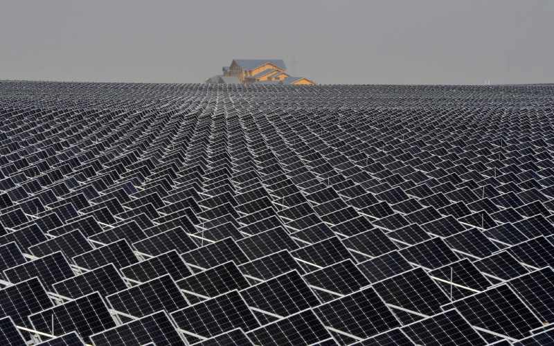 El crecimiento de las energías renovables en China eleva la demanda de cobre