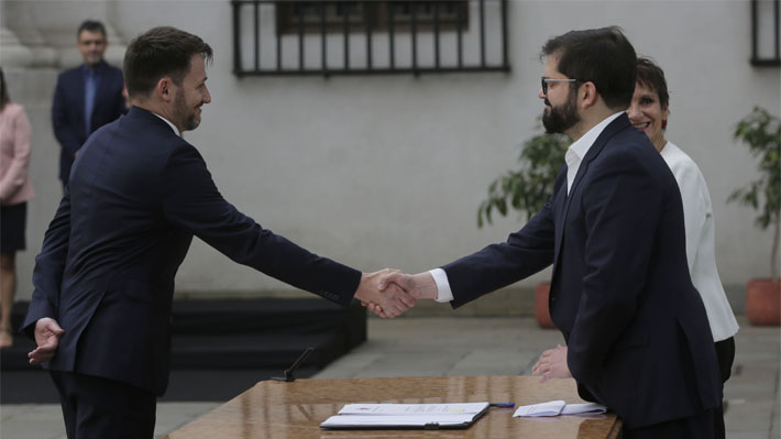 Primeras palabras a cargo de Energía: Pardow compromete «encontrar mecanismos» para enfrentar cambio climático