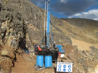 3 trabajadores fallecidos y un herido deja un derrumbe en Perú