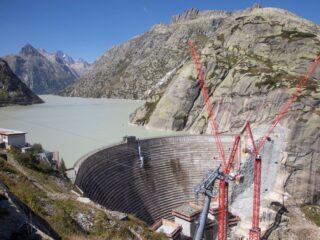 Suiza busca la panacea energética local, a regañadientes