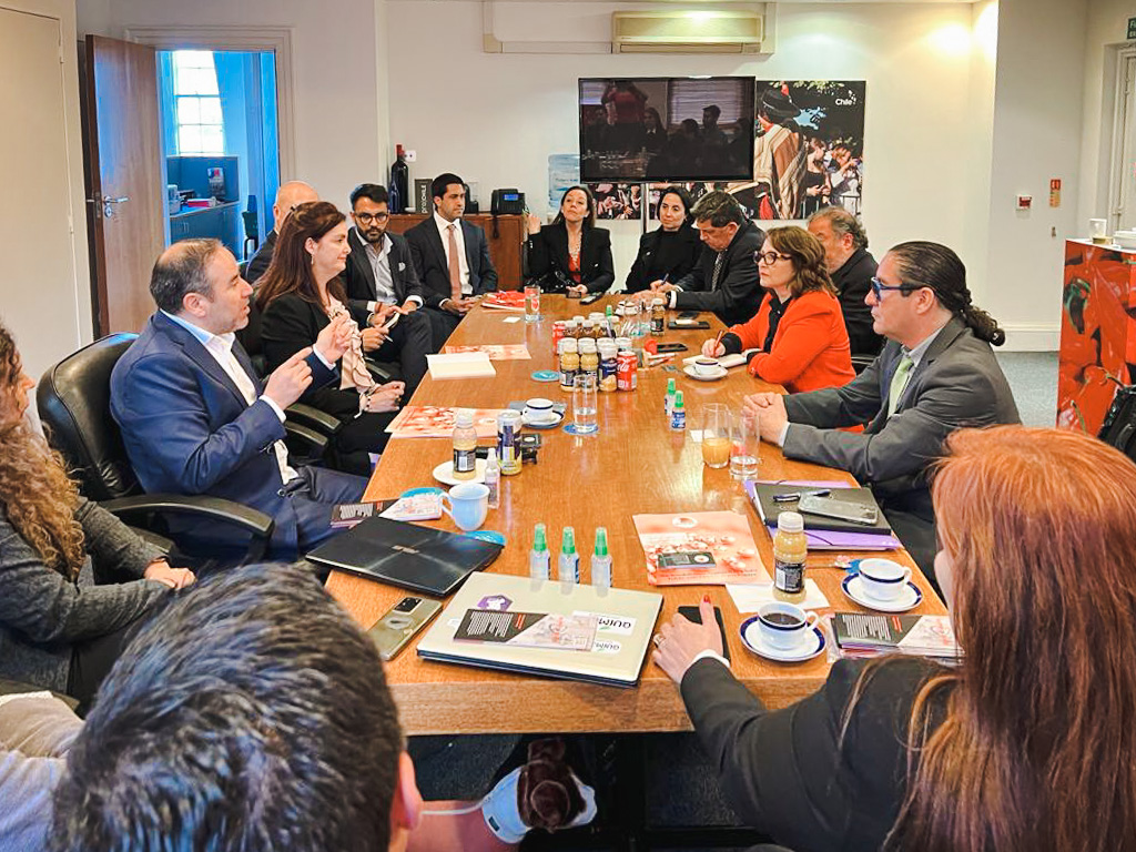 Ministra Hernando encabeza delegación chilena en la Semana de London Metal Exchange