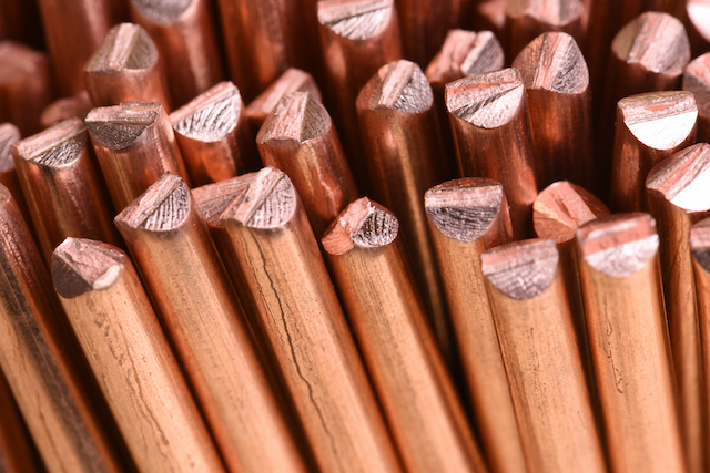 Cobre bajó este martes ante señales de debilidad de gasto en China