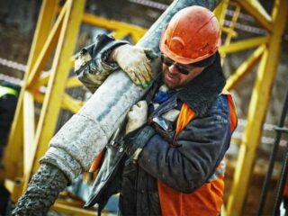 Trabajadores subcontratados superan el millón y tienen en promedio salarios inferiores a los contratados directamente