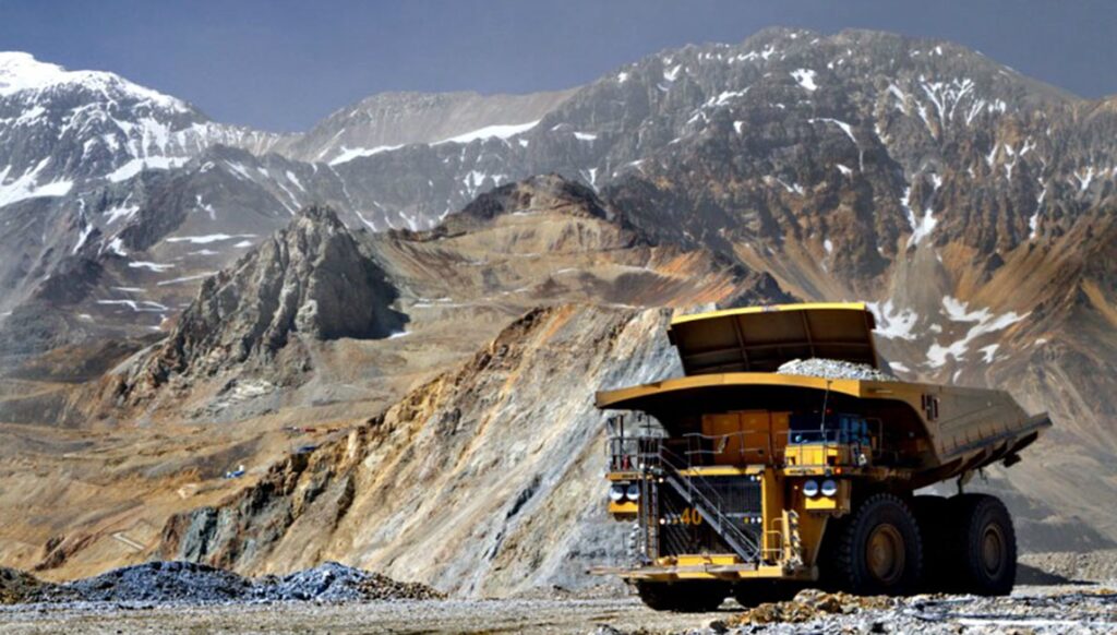 Grandes mineras se abren a elevar contribución al fisco, pero cuestionan proyecto de royalty
