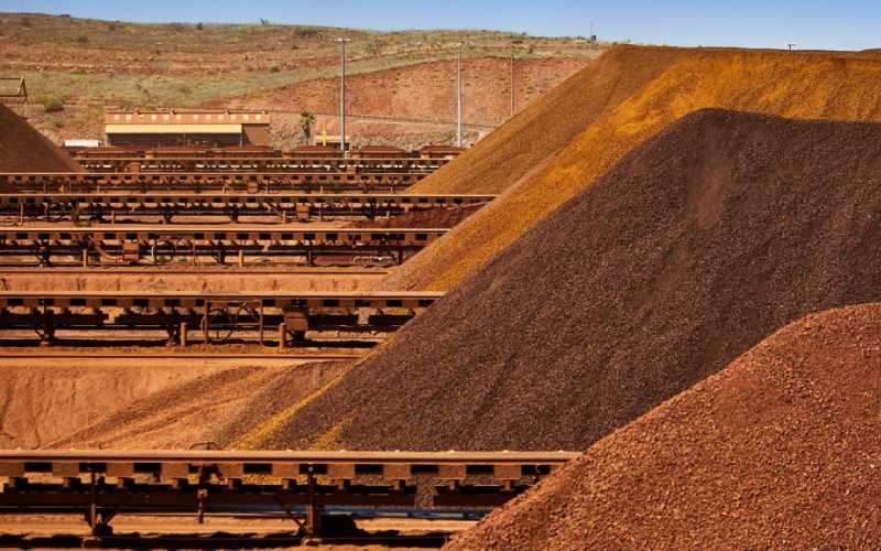 Las perspectivas del precio del mineral de hierro se ven afectadas por los problemas de la demanda mundial