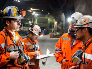Sonami: minería alcanza los 285 mil empleos, su mayor registro de trabajadores en su historia