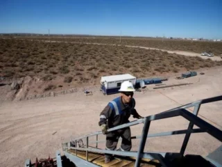 Argentina: Ser exportador mundial de energía: el salto que pretende dar según la ministra Flavia Royón