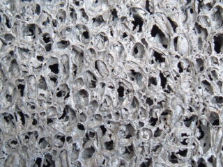 El material a base de aluminio puede eliminar el CO2 de los gases de escape de las centrales eléctricas de carbón