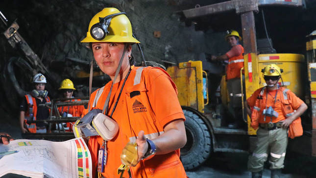 Empleo, mujer y educación y el trabajo cooperativo de la Corporación Clúster Minero Antofagasta