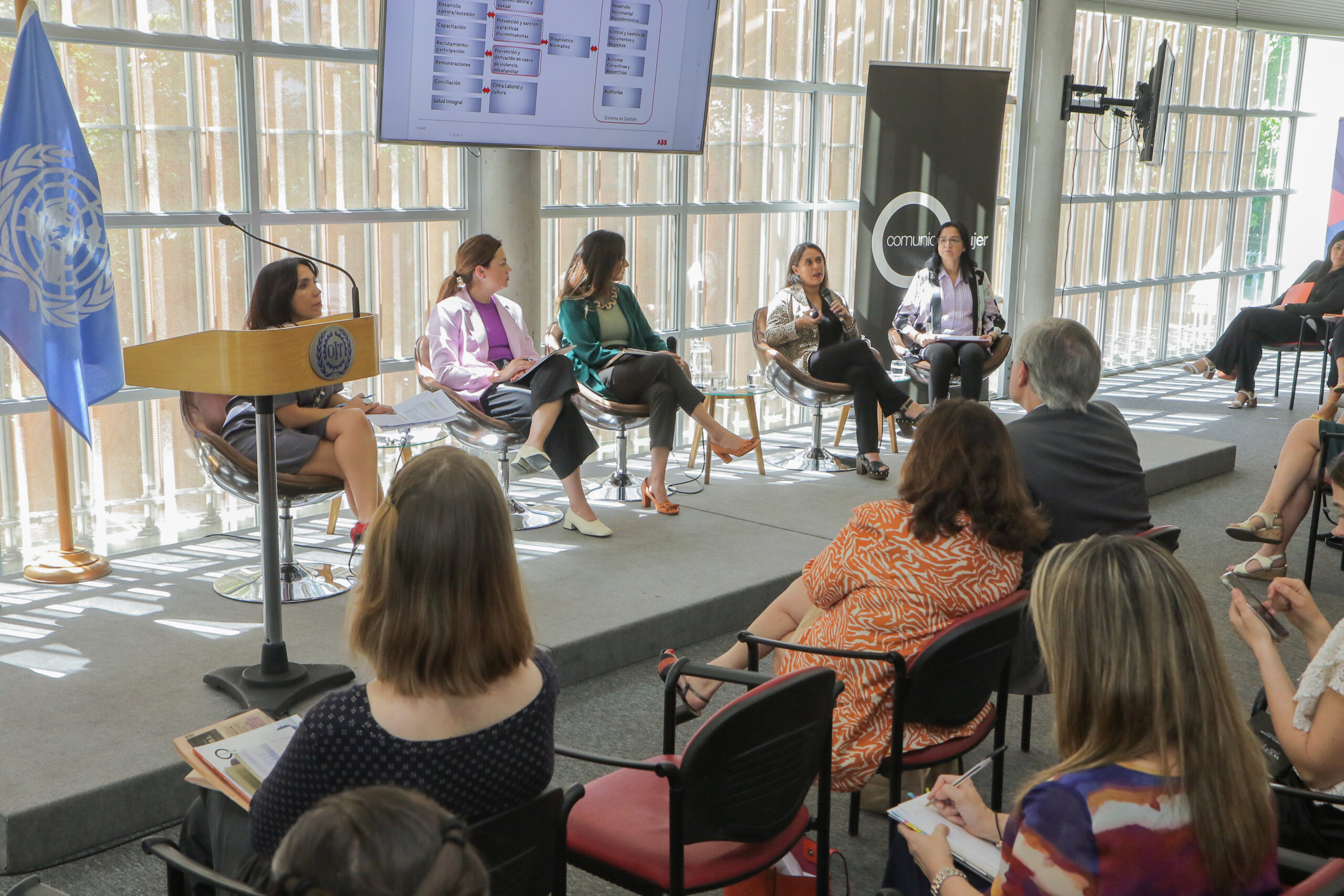 ABB en Chile presenta buenas prácticas para erradicar violencia de género en seminario de ComunidadMujer