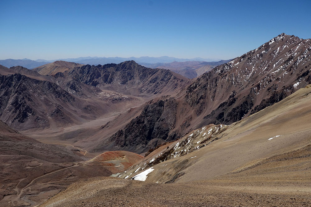 El programa de perforación de extensión de alta ley de NGEx Minerals en Los Helados está en marcha