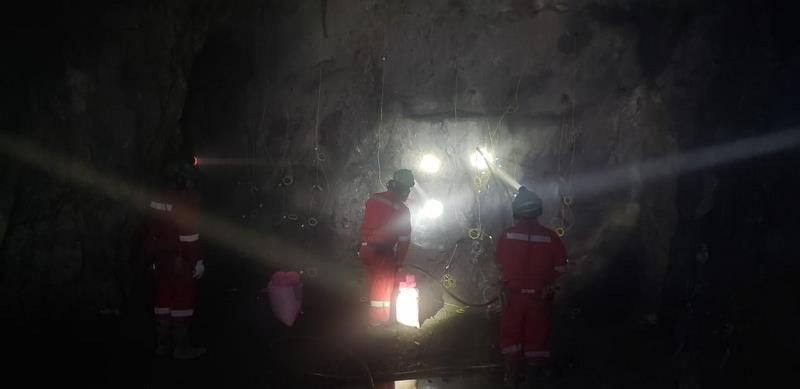 Mineros de Atacama se capacitan en sistema de detonación más segura