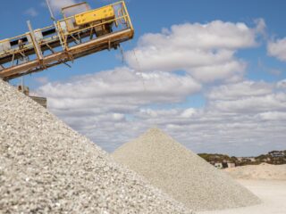 El carbón y el litio impulsan el rendimiento superior de las acciones australianas en 2022