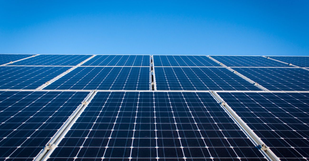 La demanda mundial de energía solar seguirá creciendo de forma explosiva en 2023