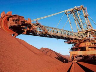 El precio del mineral de hierro sube tras la flexibilización de las restricciones en China