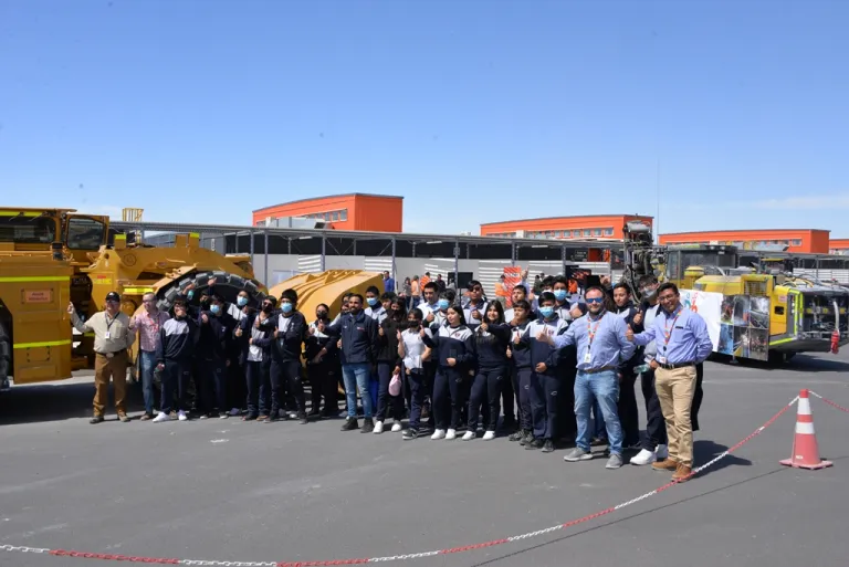 Chuquicamata Subterránea realizó primera Feria Técnica de Seguridad