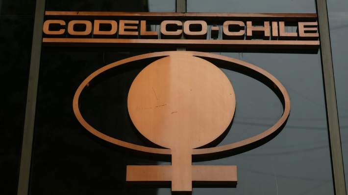 Codelco retira demanda en contra de Contraloría tras cinco años y conflicto judicial termina con firma de convenio de probidad