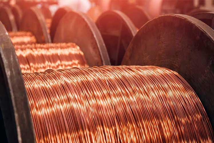 El precio del cobre alcanza un máximo de 2 semanas a medida que China alivia aún más las restricciones de covid