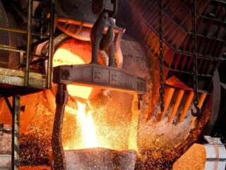 El precio contado del cobre alcanza los US$ 4 la libra por primera vez desde el 21 de junio de 2022