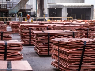 El metal ruso representa el 42% de las existencias de los almacenes de la LME