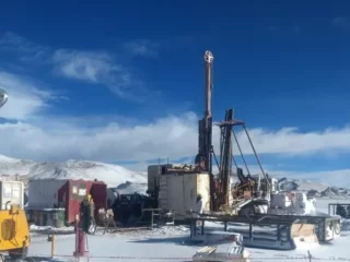 Argentina: Australiana obtiene la propiedad total del proyecto de salmuera de litio Candelas en Catamarca
