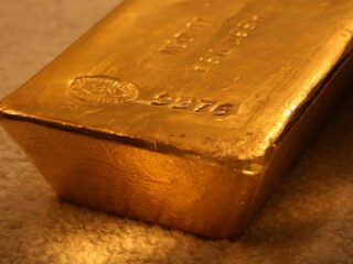 LBMA implementa tecnología de inteligencia artificial óptica para rastrear la procedencia de los lingotes de oro