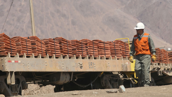 Pese a mayor precio: Ventas chilenas de cobre caen en enero a su nivel más bajo desde el peak de la pandemia en 2020