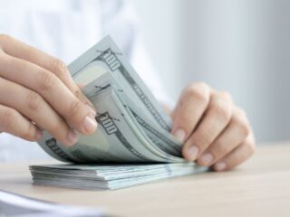 Aporte Canasta Básica baja su monto en marzo: ¿Cuánto dinero entregará?