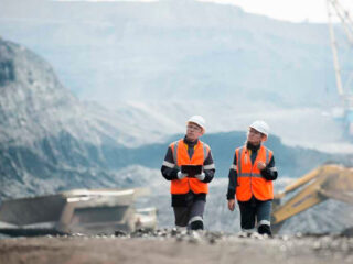 Antofagasta Minerals: Ofertas laborales disponibles y cómo postular