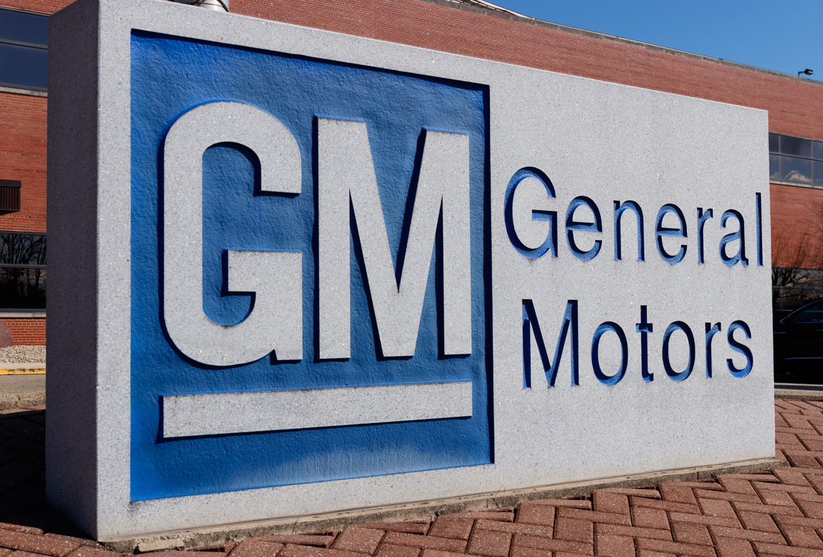 General Motors invierte en EnergyX y su revolucionaria tecnología de extracción de litio para baterías de vehículos eléctricos