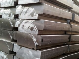 Gran escasez ayudará a impulsar los precios del aluminio este año