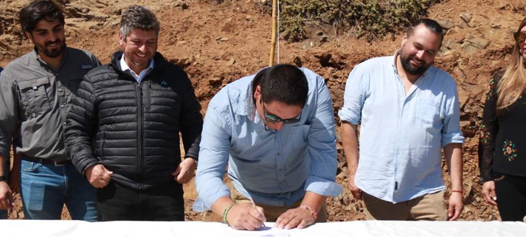 Minera Los Pelambres firma acuerdo de diálogo y debida diligencia con agrupación del pueblo chango en Los Vilos