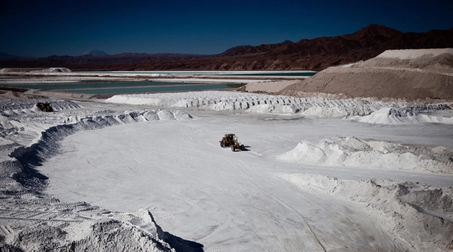 SQM sopesa decisiones difíciles en Chile en medio de liquidación de acciones por US$3.700mn