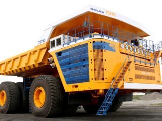 Descubre el BelAZ 75710: el camión minero más grande y potente del mundo