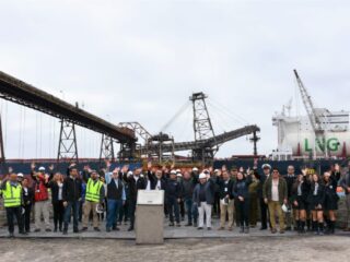 CMP destaca reducción de emisiones con primer buque a gas natural y diésel que arriba a Chile