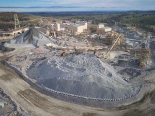 Mina de oro Newcrest enfrenta investigación por contaminación de polvo en Australia
