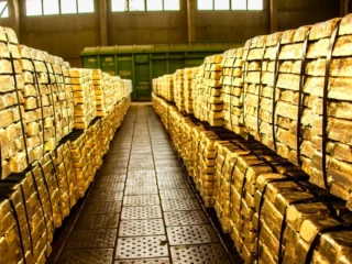 Caledonia inicia exportación directa de oro producido en Zimbabue